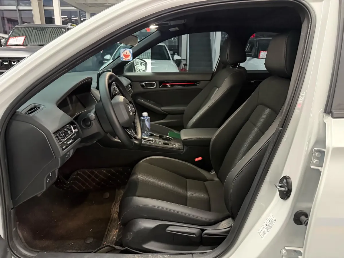 2025 Honda Civic 1.5T 182HP L4 CVT,autocango,china used car exporter,china ev exporter,chinese used car exporter,chinese used ev exporter