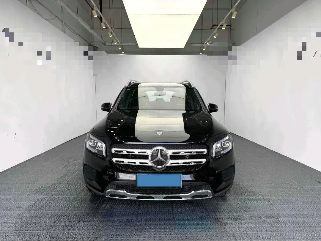 2023 MERCEDES-BENZ GLB thumbnail 2