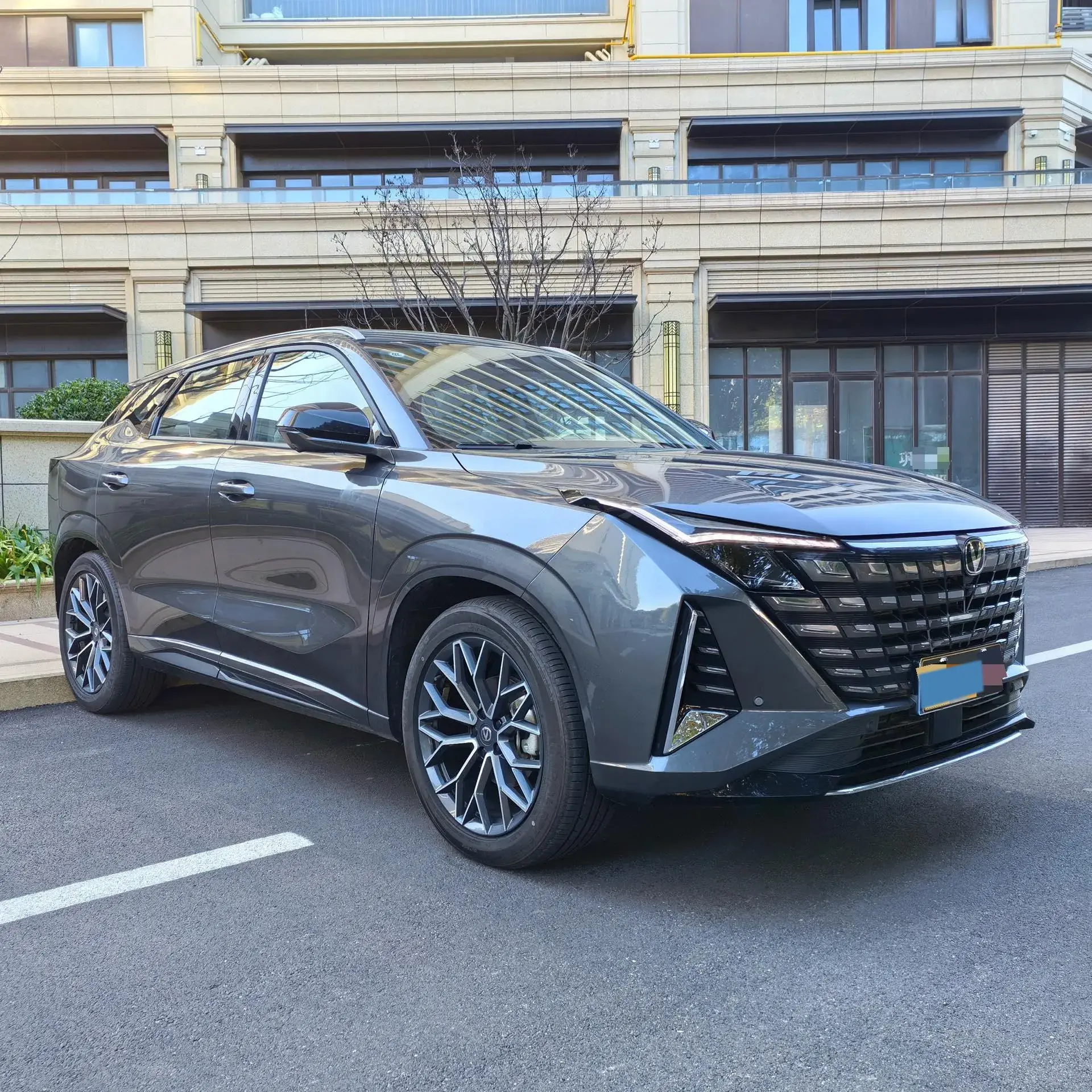 2025 CHANGAN UNI-Z thumbnail 3