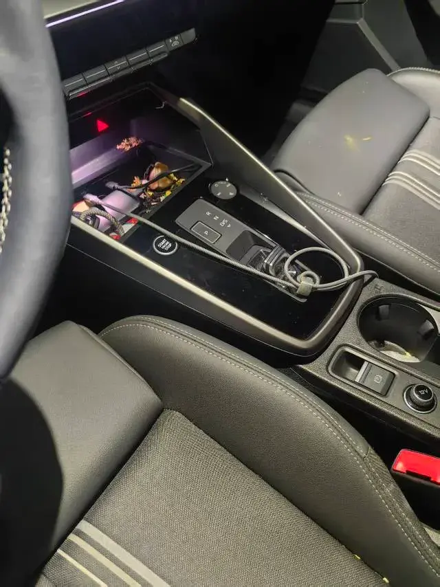 2024 AUDI A3 thumbnail 4