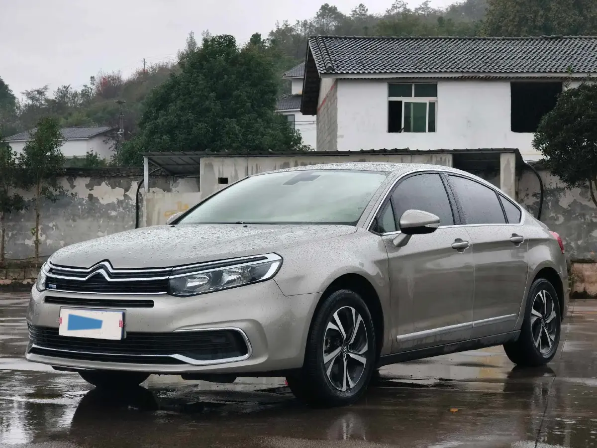 2017 Citroen C5 1.6T 167HP L4 6AT