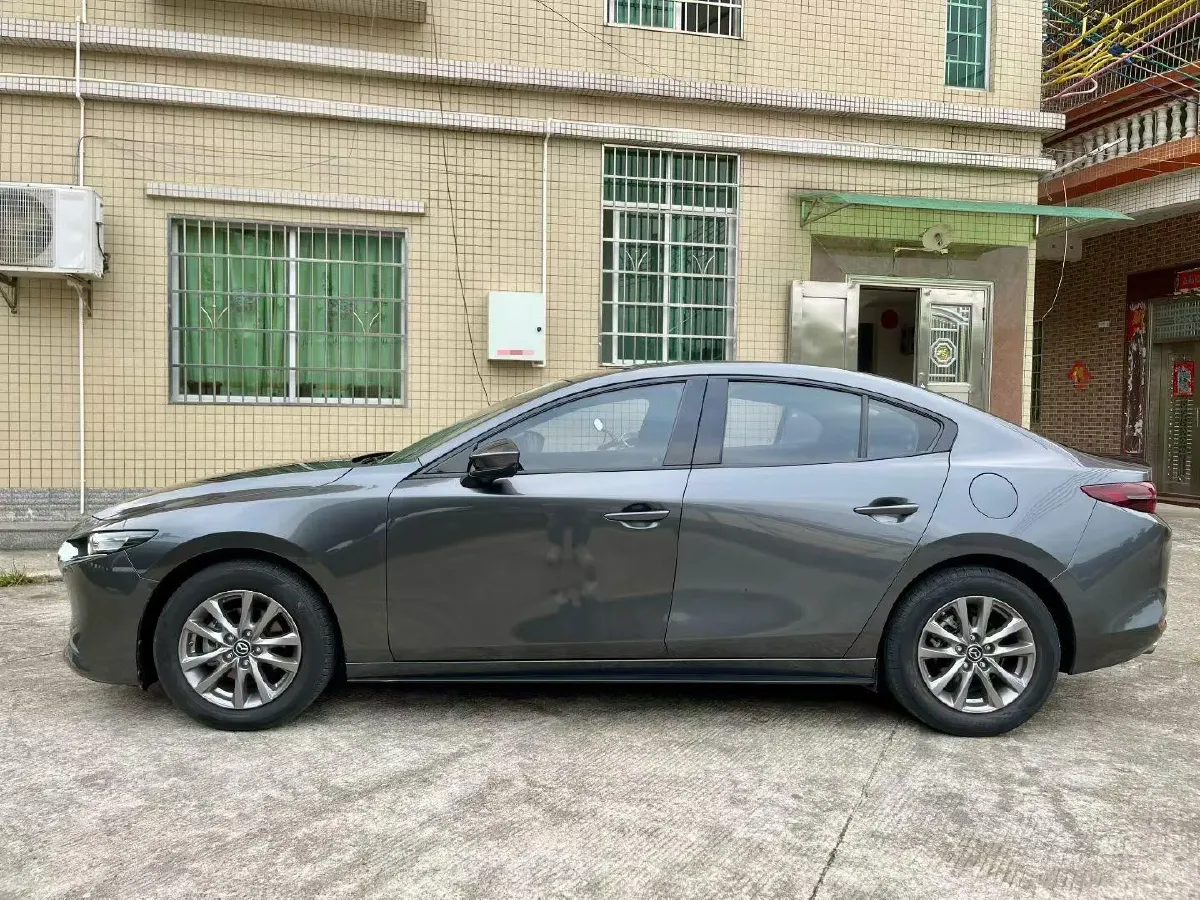 2020 Mazda 3 Axela 1.5L 117HP L4 6AT,autocango,china used car exporter,china ev exporter,chinese used car exporter,chinese used ev exporter