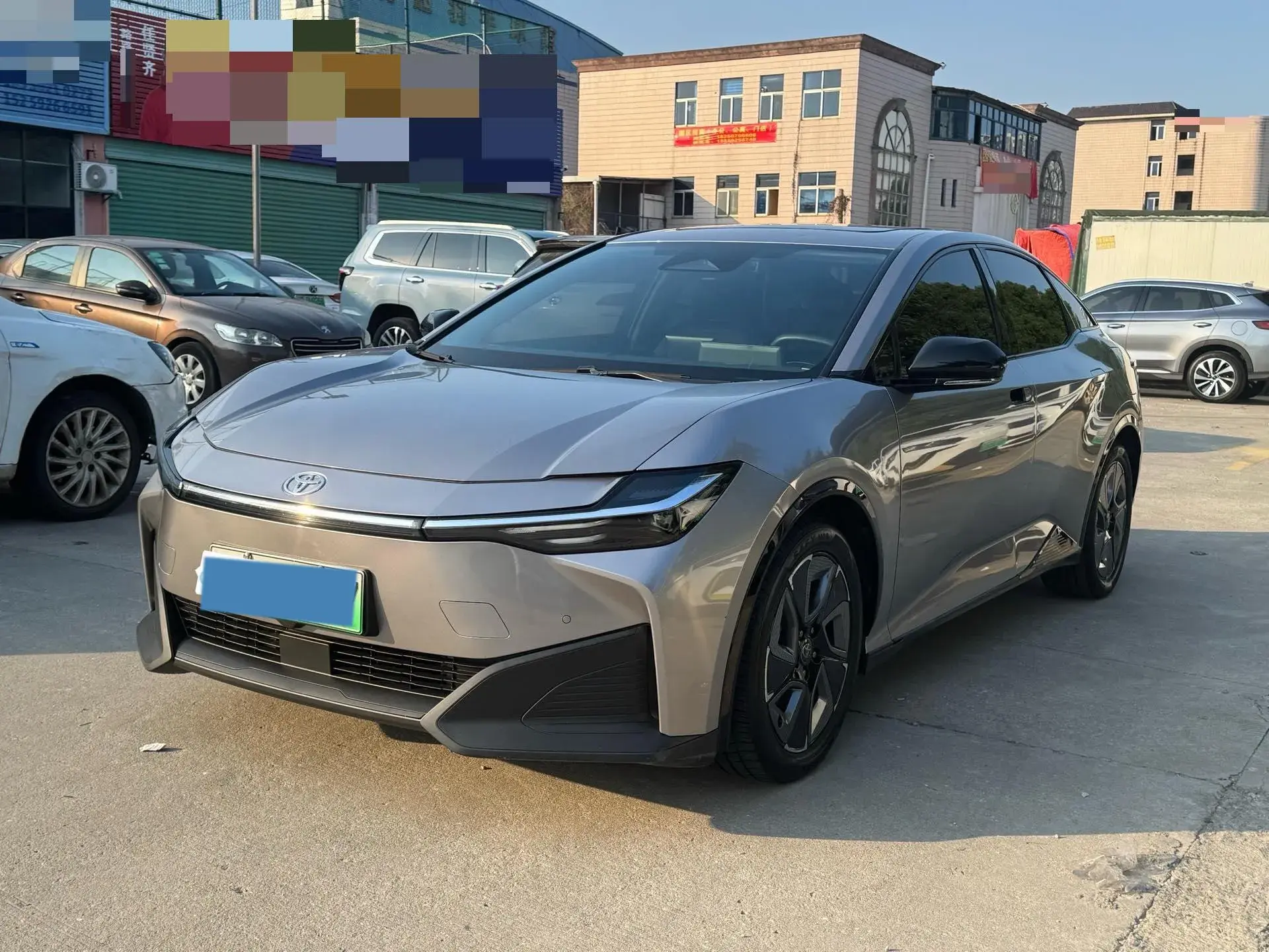 2023 TOYOTA BZ3 view 1