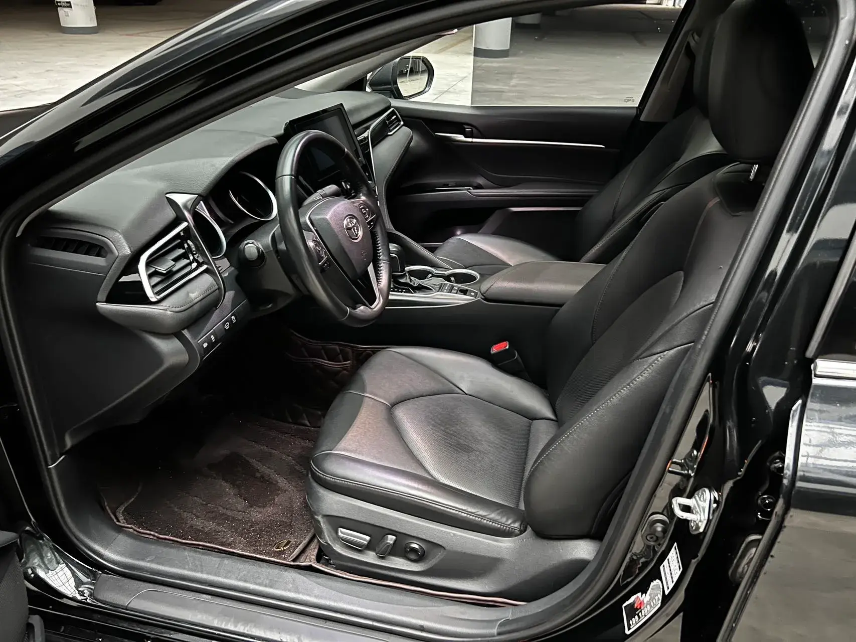 2023 TOYOTA CAMRY thumbnail 4