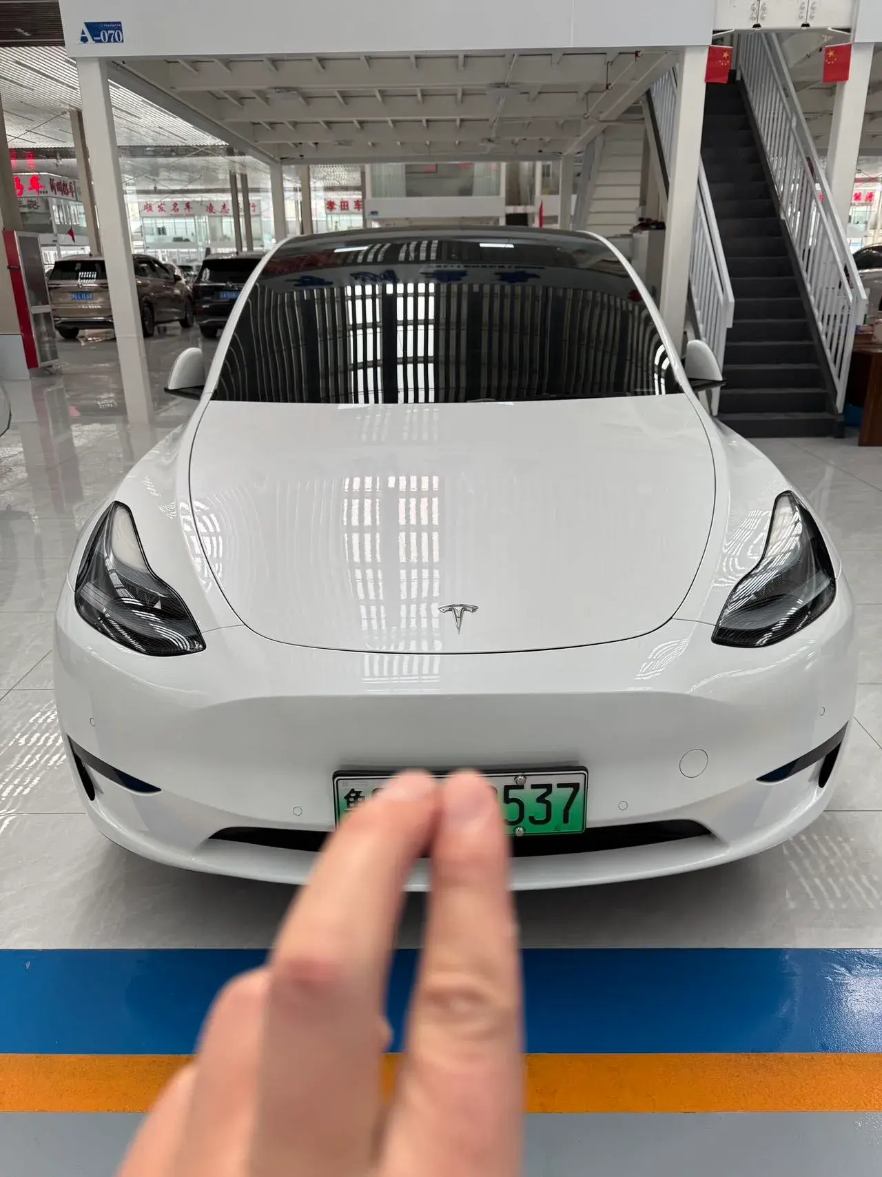 2022 TESLA MODEL thumbnail 3