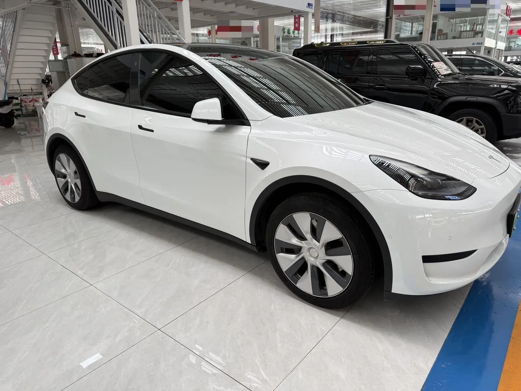 2022 TESLA MODEL thumbnail 2