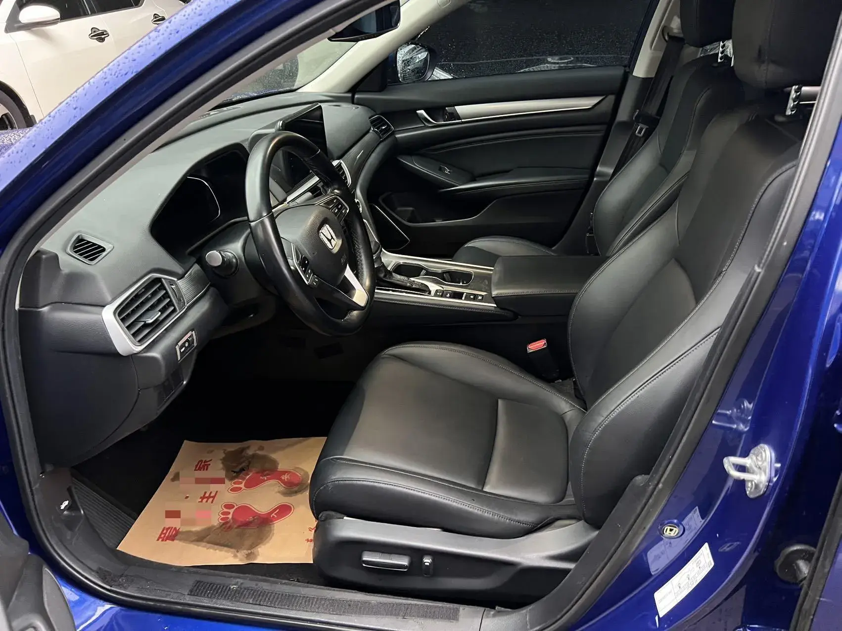 2018 HONDA ACCORD thumbnail 3