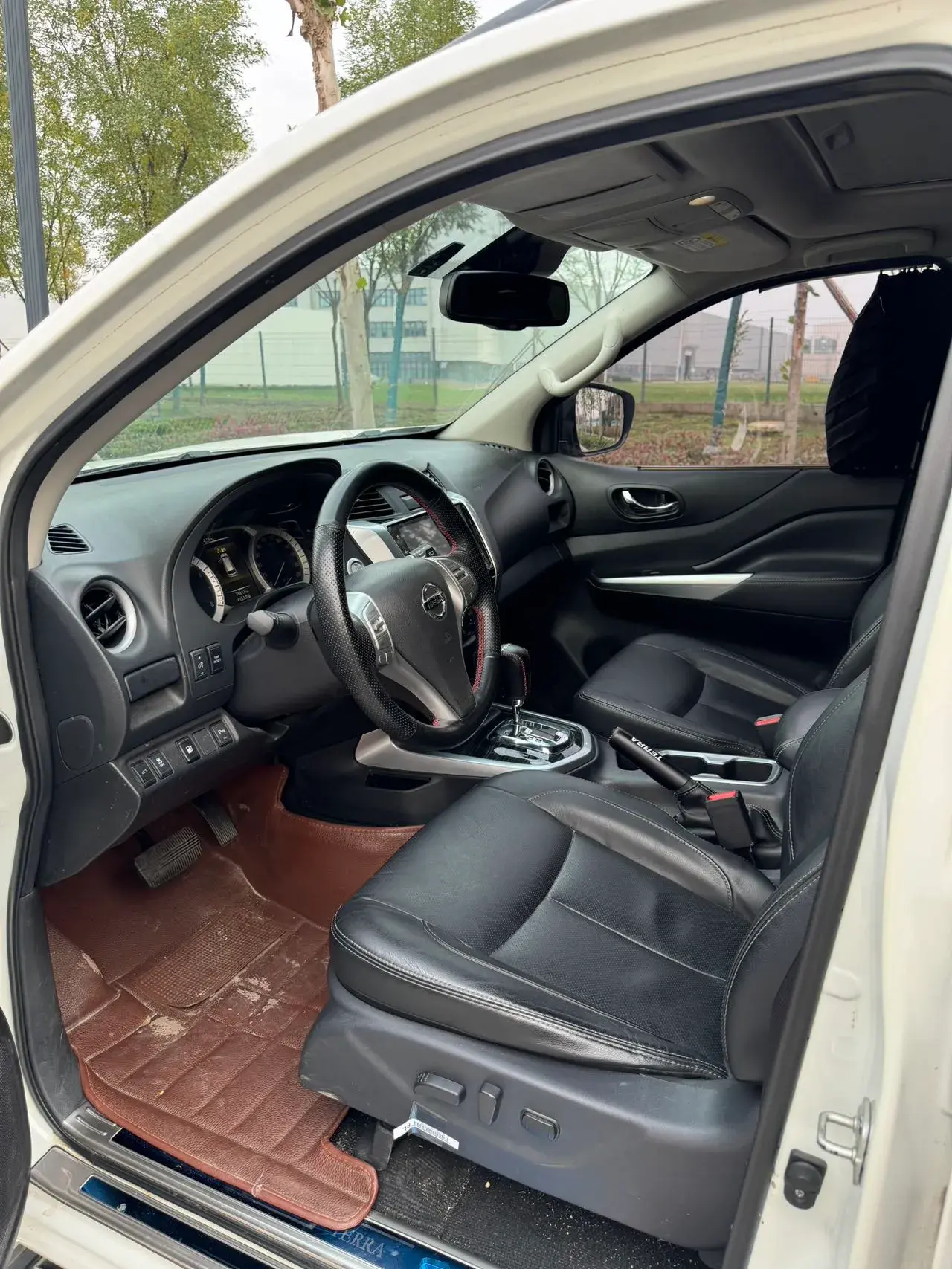 2020 NISSAN TERRA thumbnail 2