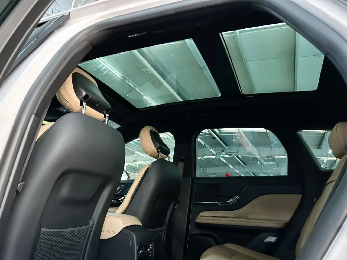 2022 Lincoln Corsair 2.0T 245HP L4 8AT,autocango,china used car exporter,china ev exporter,chinese used car exporter,chinese used ev exporter