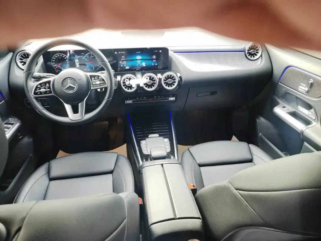 2020 MERCEDES-BENZ GLA thumbnail 3