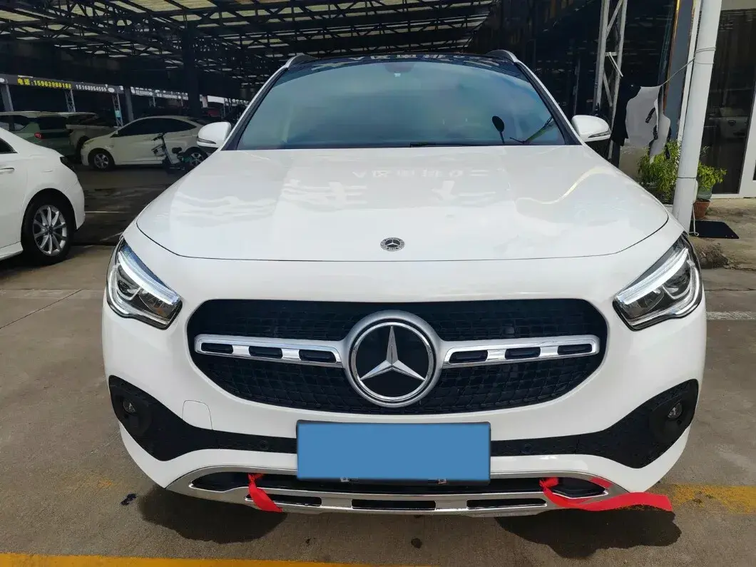 2020 MERCEDES-BENZ GLA thumbnail 2