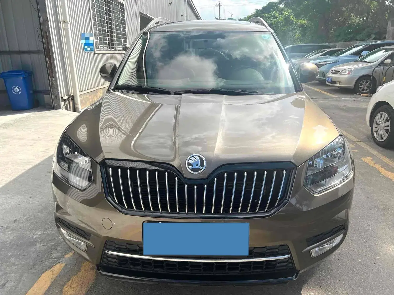 2017 SKODA YETI thumbnail 2