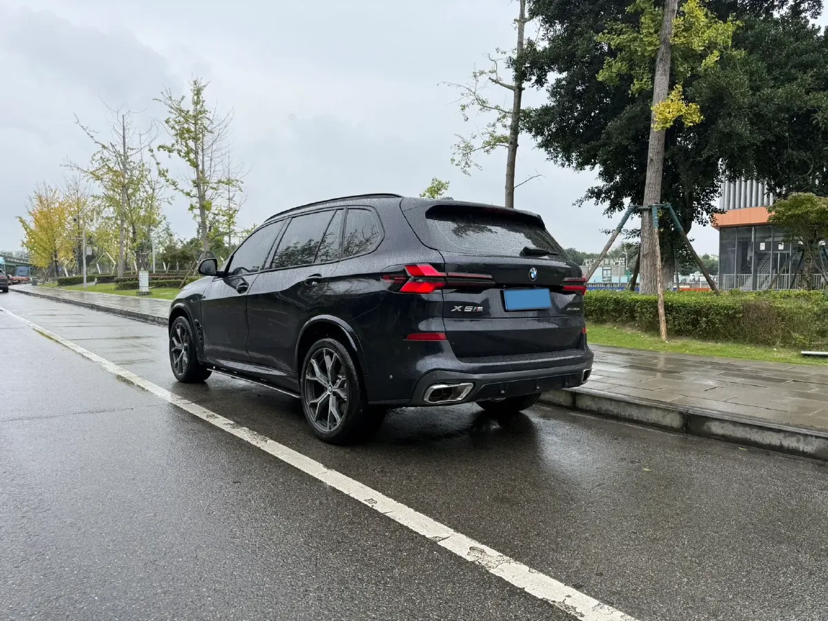 2025 BMW X3 2.0T 258HP L4 8AT,autocango,china used car exporter,china ev exporter,chinese used car exporter,chinese used ev exporter