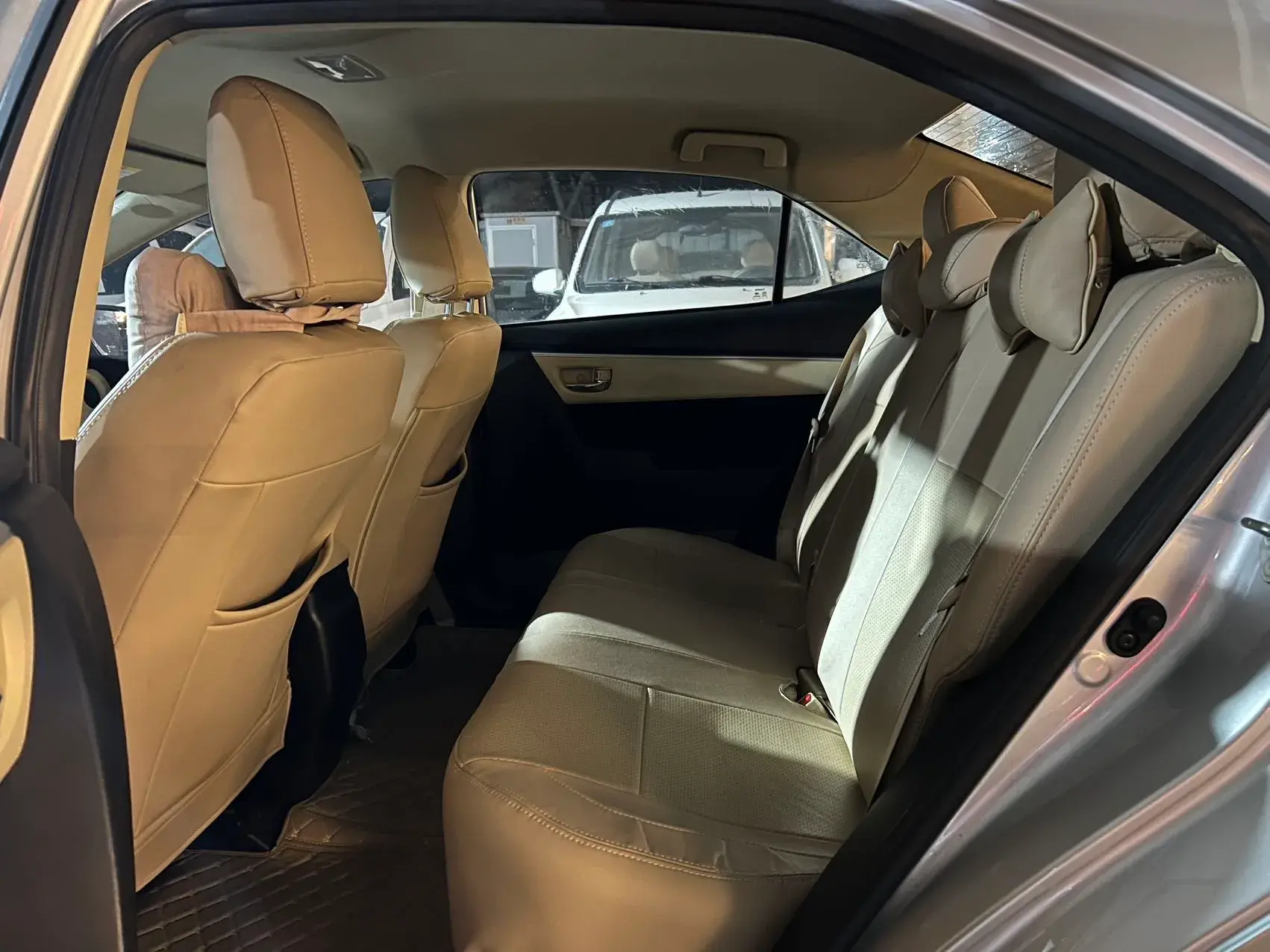 2017 TOYOTA LEVIN thumbnail 4