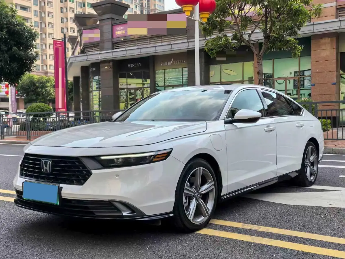2023 Honda Accord 2.0L 148HP L4 E-CVT PHEV 17.7KWH