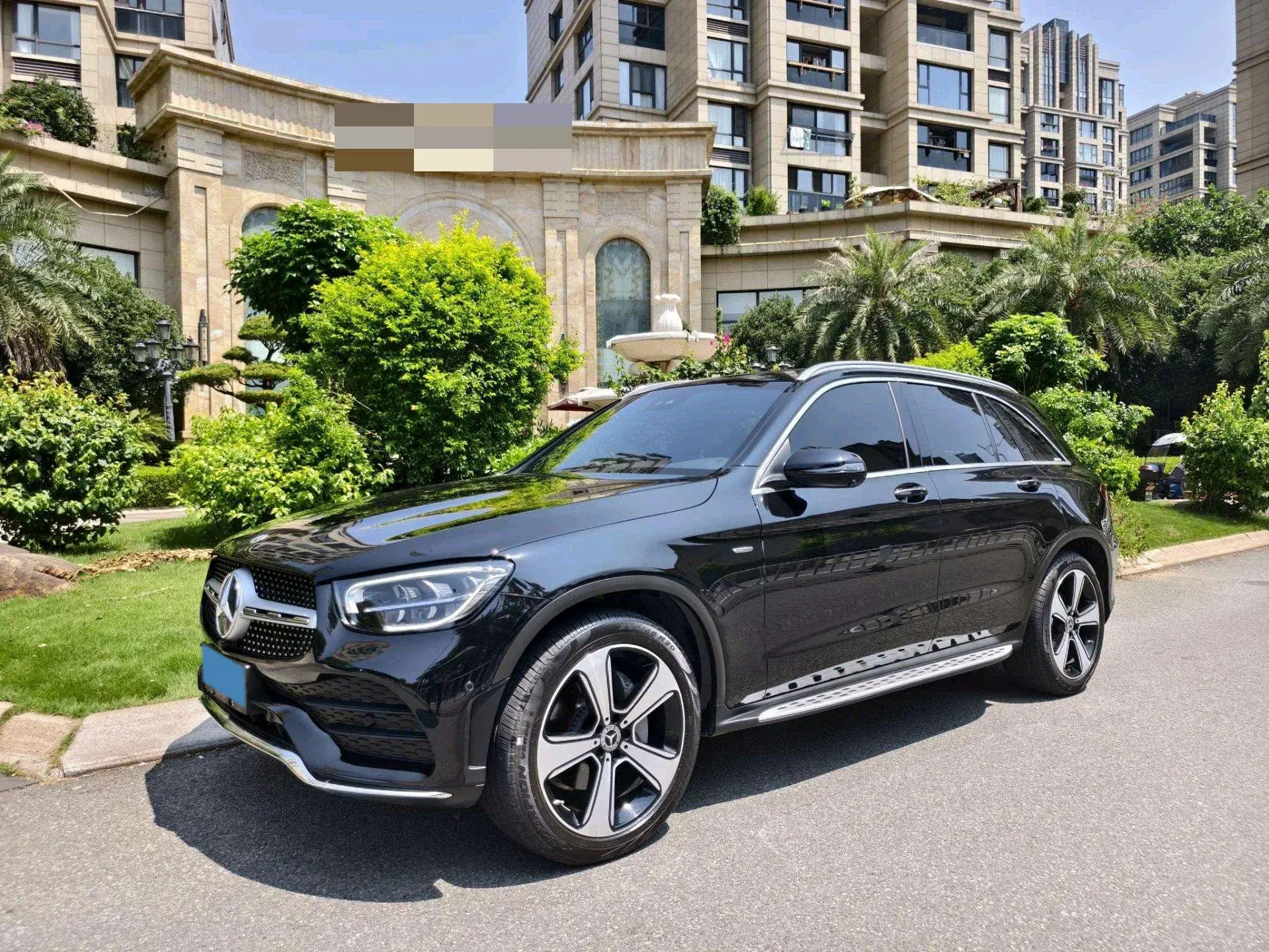 2022 MERCEDES-BENZ GLC view 1