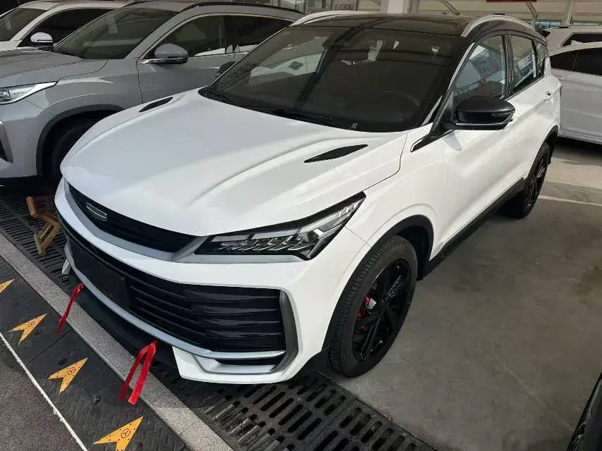 2025 GEELY COOLRAY view 1