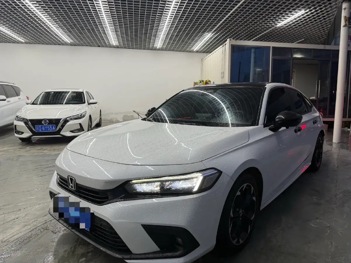 Honda Civic 2023 182HP L4 voiture d'occasion de 2023 à