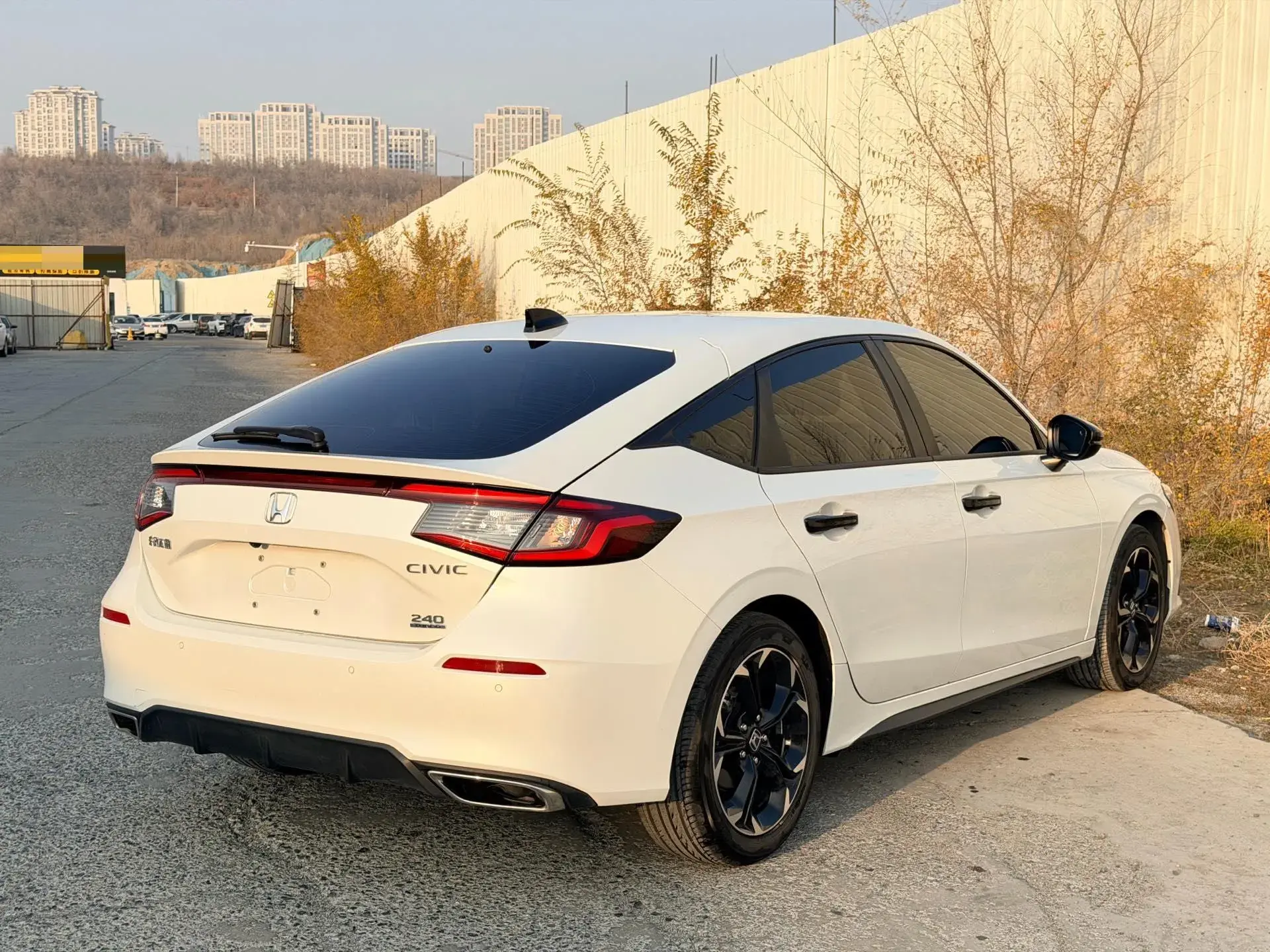 2023 HONDA CIVIC thumbnail 4