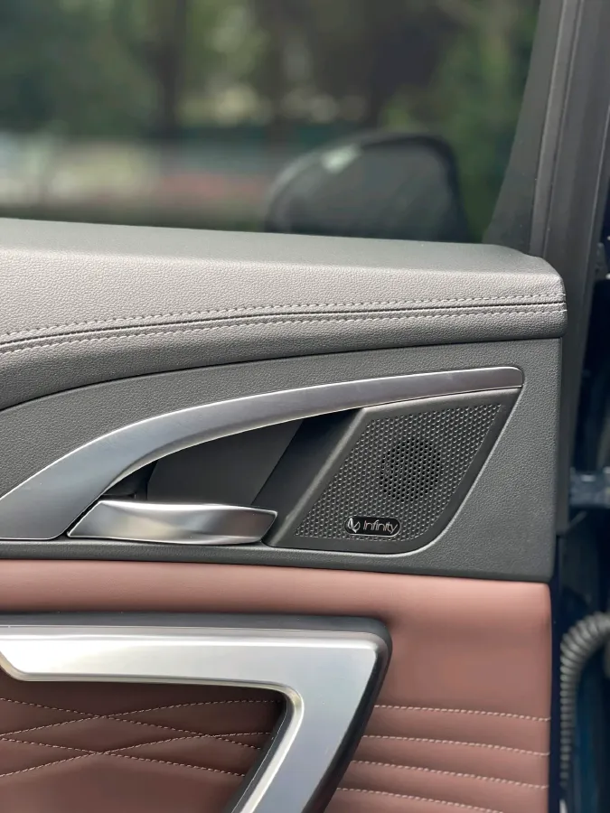 2020 WEY VV7 GT 2.0T 227HP L4 7DCT,autocango,china used car exporter,china ev exporter,chinese used car exporter,chinese used ev exporter