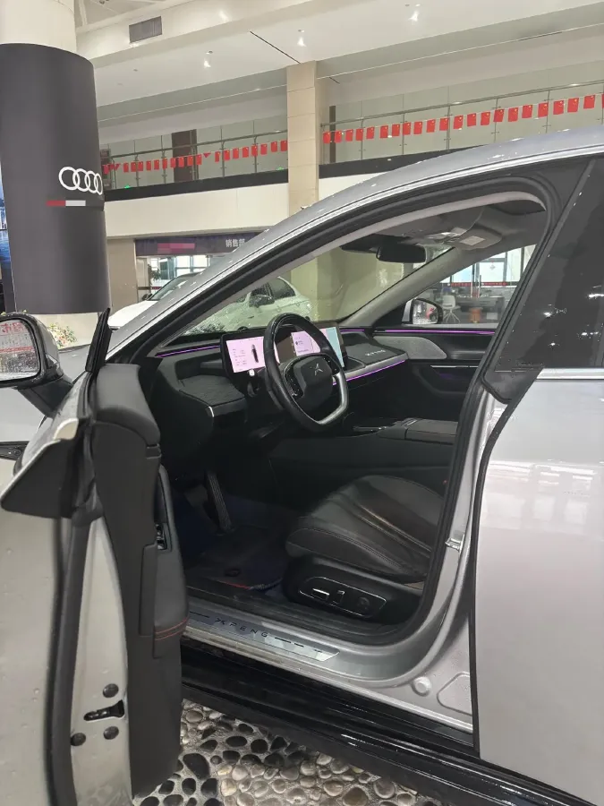 2022 Xpeng P7 BEV 83.1KWH,autocango,china used car exporter,china ev exporter,chinese used car exporter,chinese used ev exporter