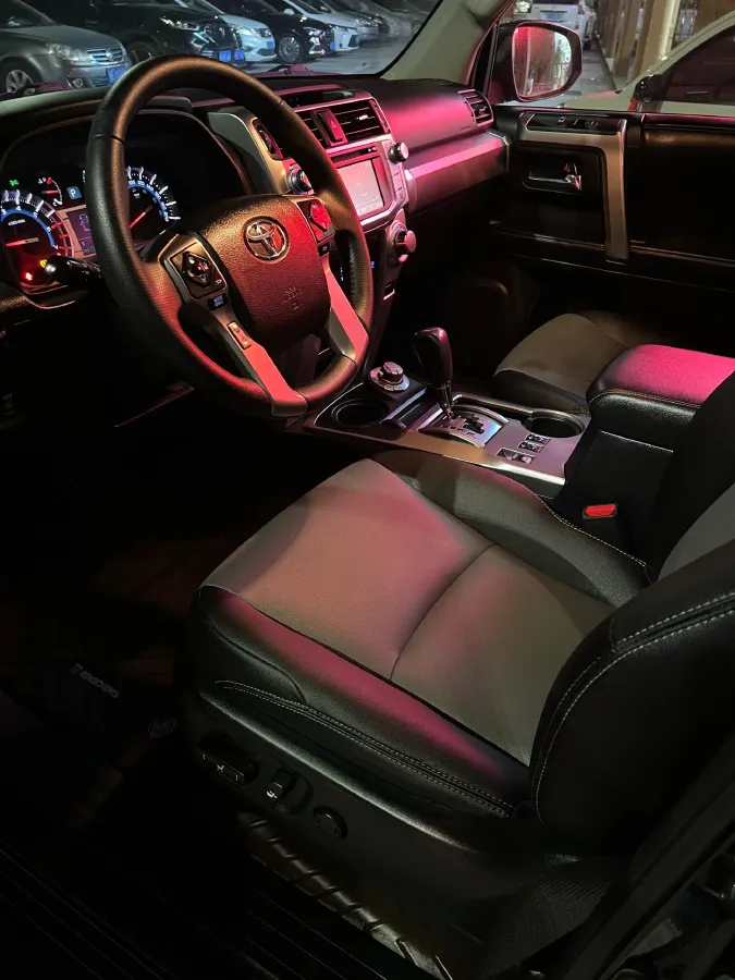 2020 Toyota Highlander 3.5L 299HP V6 8AT,autocango,china used car exporter,china ev exporter,chinese used car exporter,chinese used ev exporter