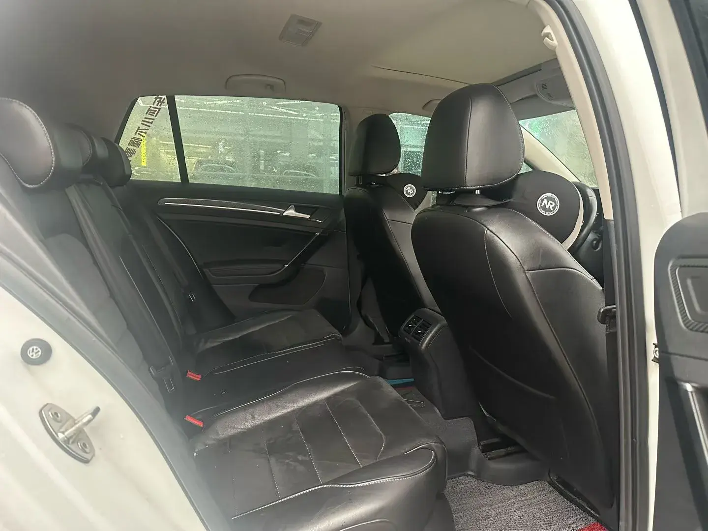 2018 VOLKSWAGEN GOLF thumbnail 4