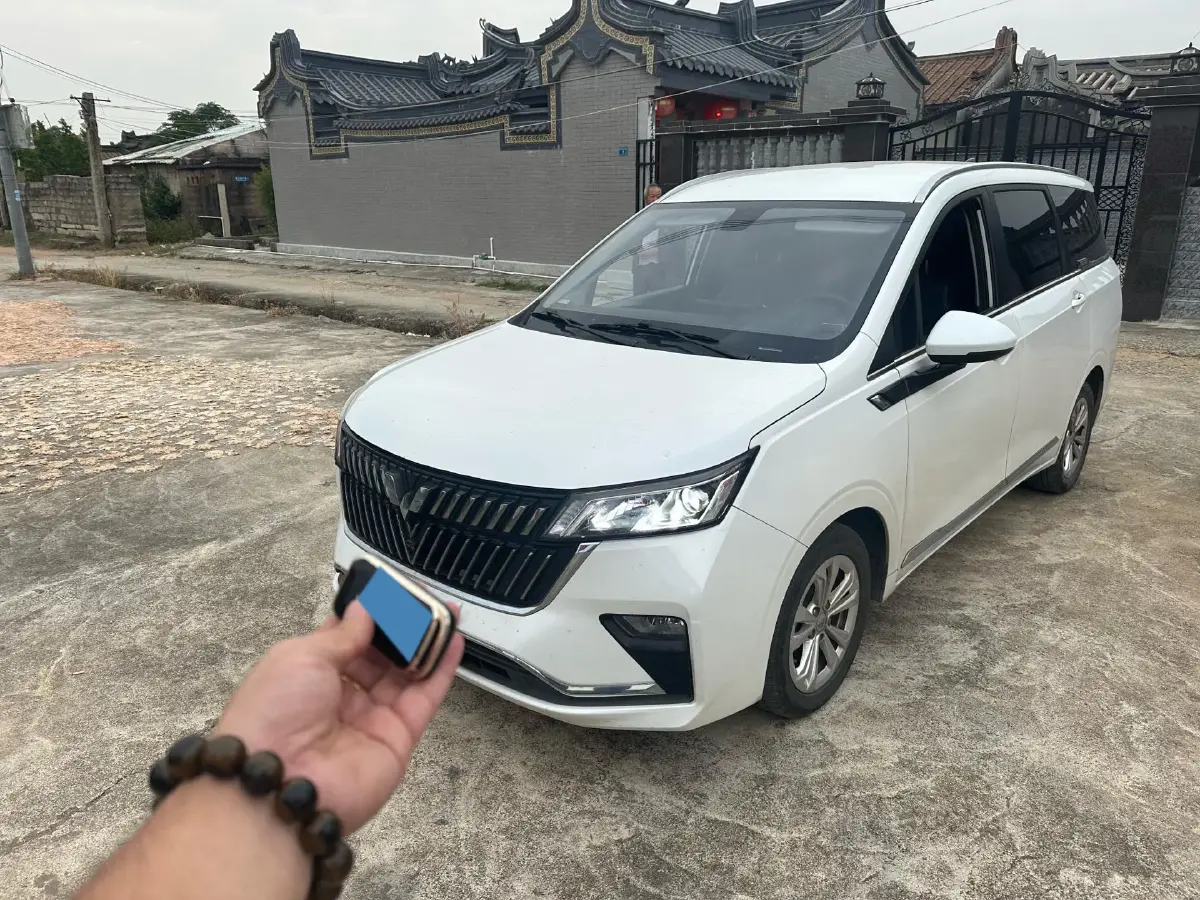 2022 WuLing JiaChen 1.5T 147HP L4 CVT