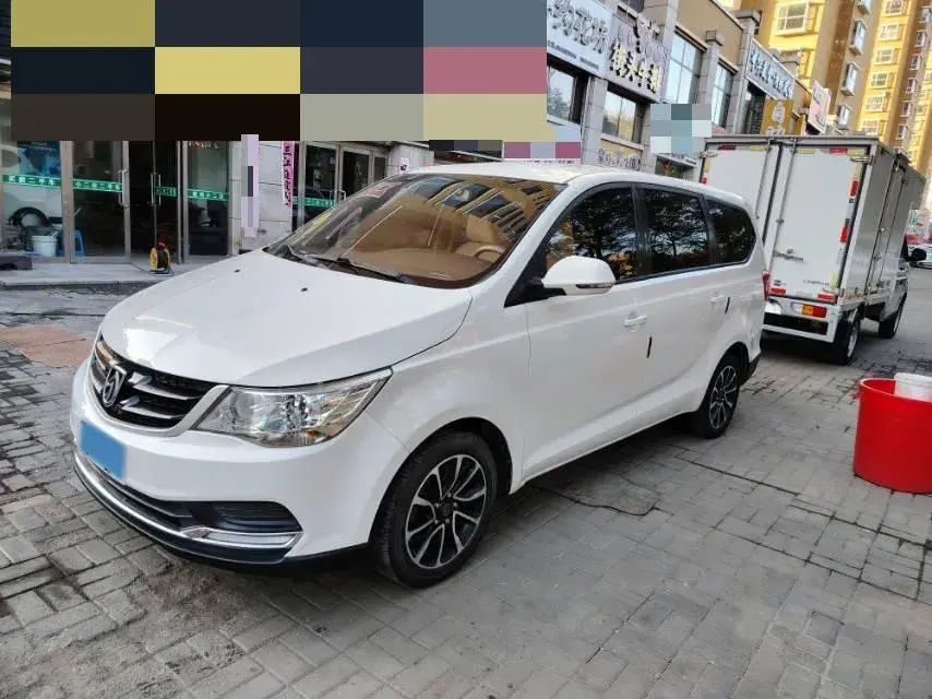 2019 BAOJUN 730 view 1