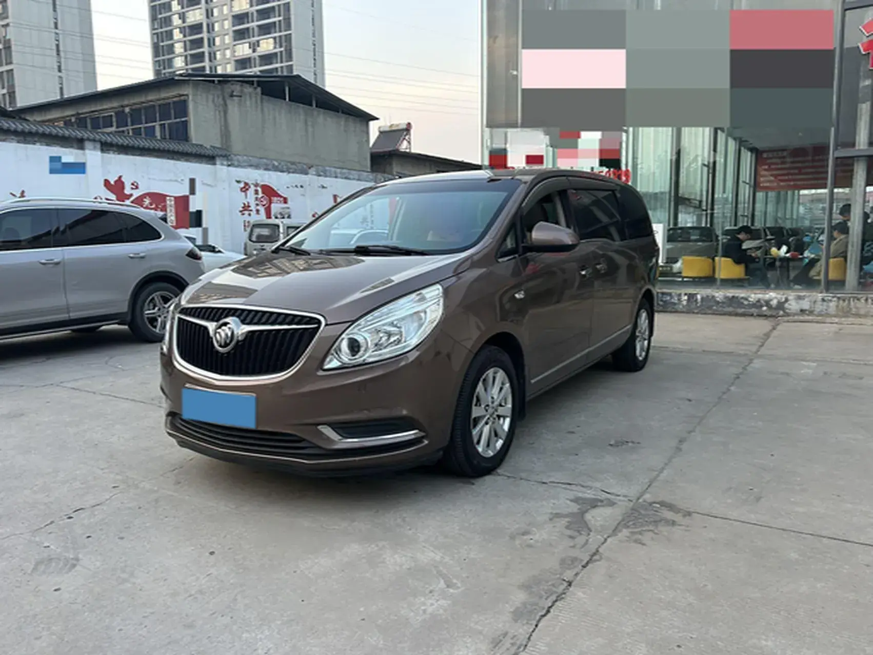 2018 BUICK GL8 view 1