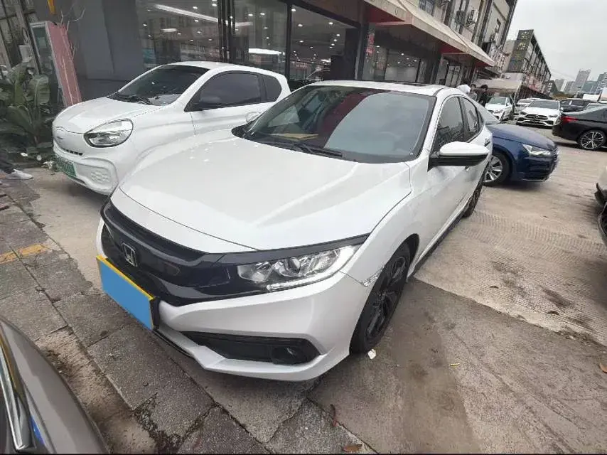 2019 HONDA CIVIC view 1