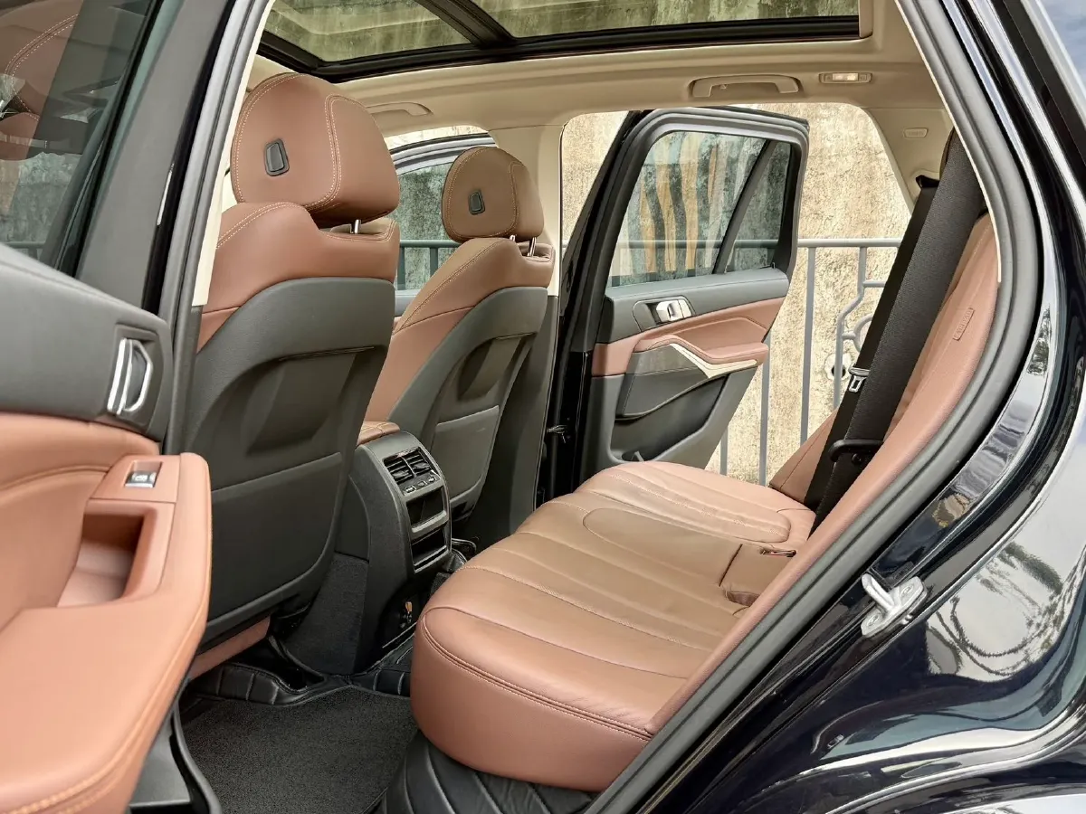 2019 BMW X5 3.0T 340HP L6 8AT,autocango,china used car exporter,china ev exporter,chinese used car exporter,chinese used ev exporter