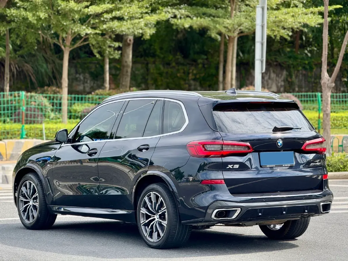 2019 BMW X5 3.0T 340HP L6 8AT,autocango,china used car exporter,china ev exporter,chinese used car exporter,chinese used ev exporter