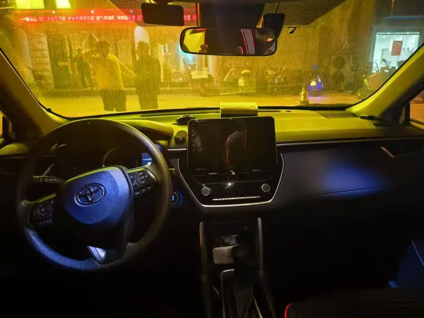 2022 TOYOTA COROLLA thumbnail 4