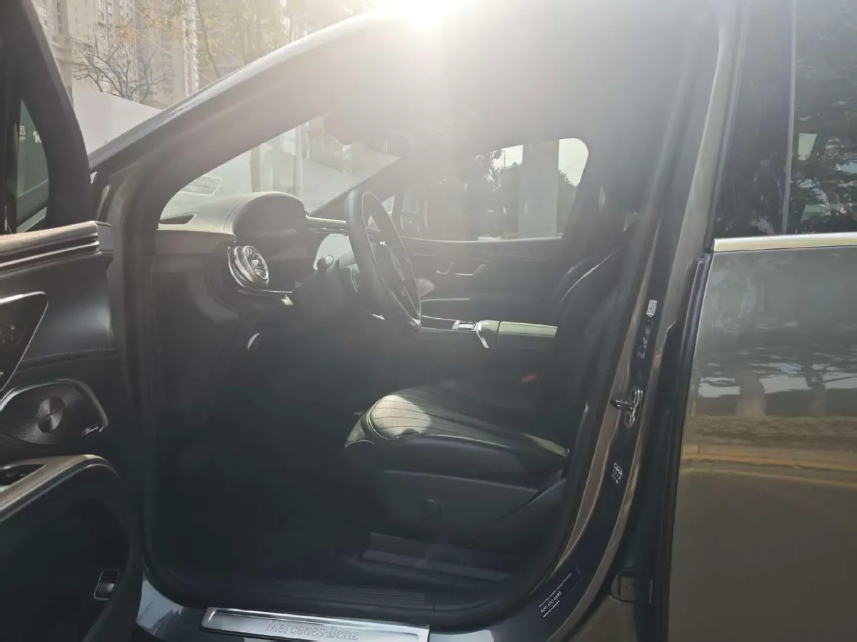 2023 Mercedes-Benz EQS SUV BEV 111.8KWH,autocango,china used car exporter,china ev exporter,chinese used car exporter,chinese used ev exporter