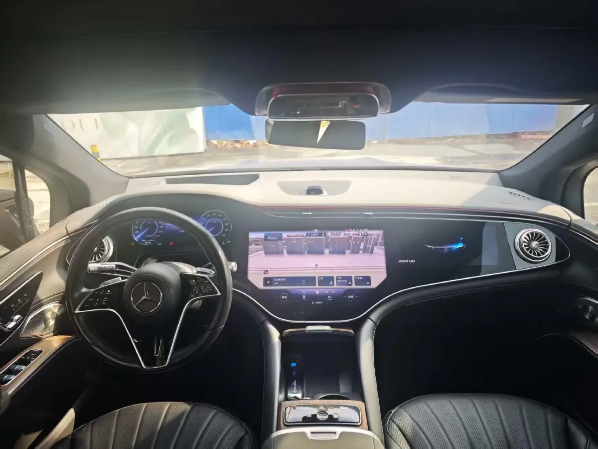 2023 Mercedes-Benz EQS SUV BEV 111.8KWH,autocango,china used car exporter,china ev exporter,chinese used car exporter,chinese used ev exporter