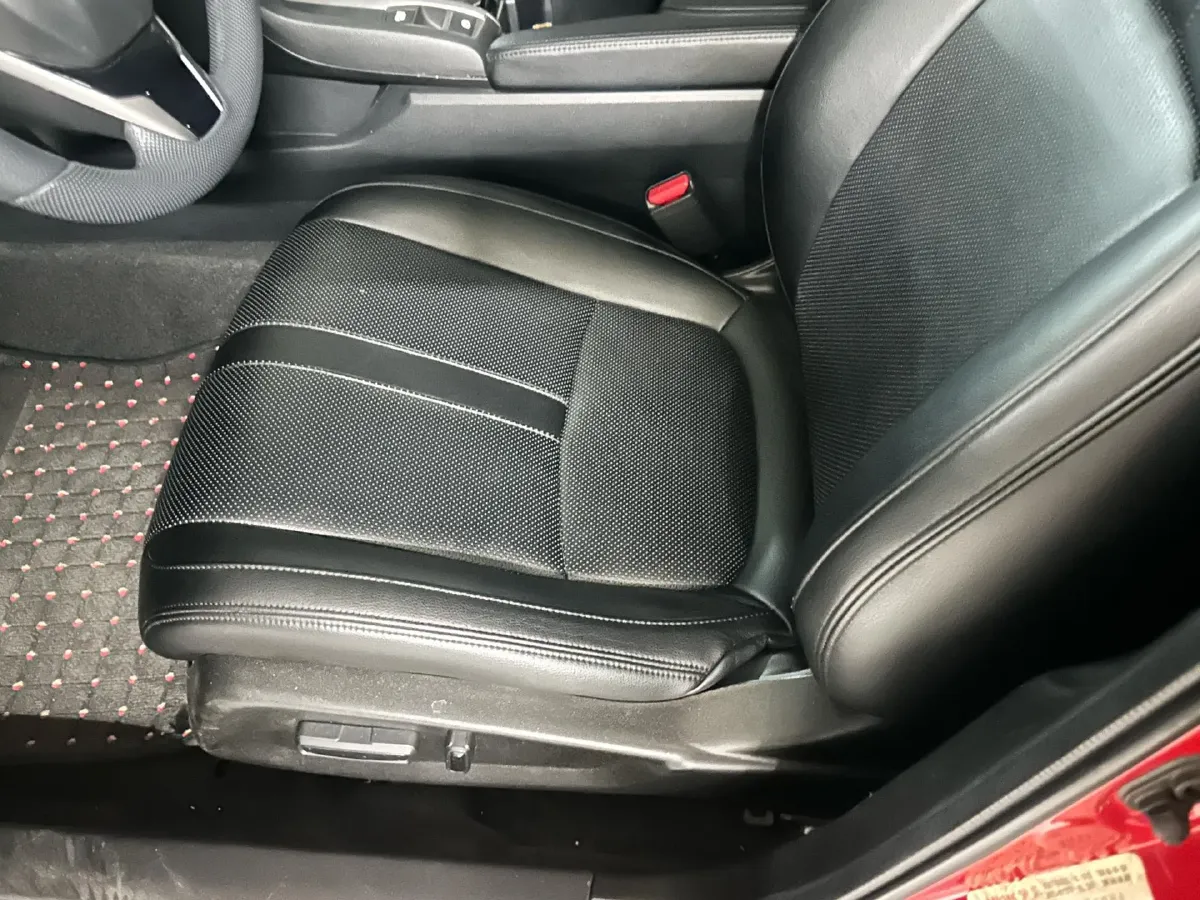 2021 Honda Civic 1.5T 177HP L4 CVT,autocango,china used car exporter,china ev exporter,chinese used car exporter,chinese used ev exporter