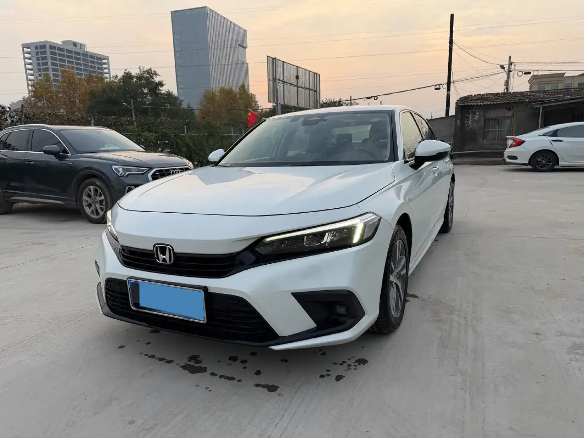 2022 Honda Civic 1.5T 182HP L4 CVT