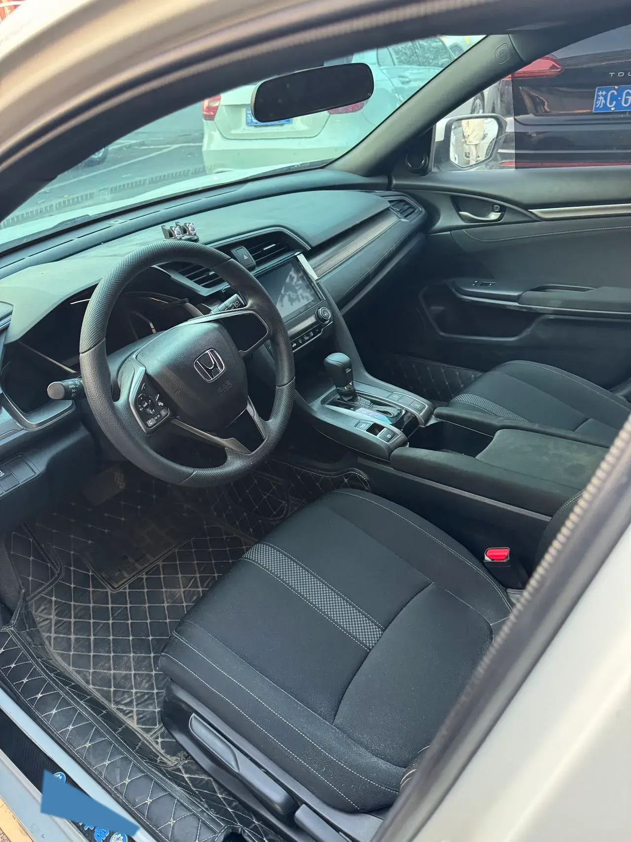 2021 HONDA CIVIC thumbnail 4