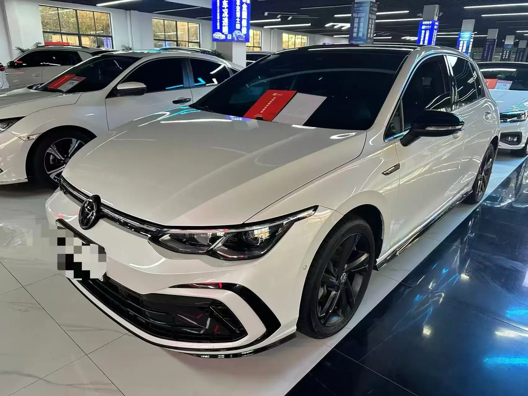 2021 VOLKSWAGEN GOLF view 1