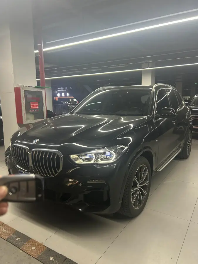 2021 BMW X5 3.0T 340HP L6 8AT
