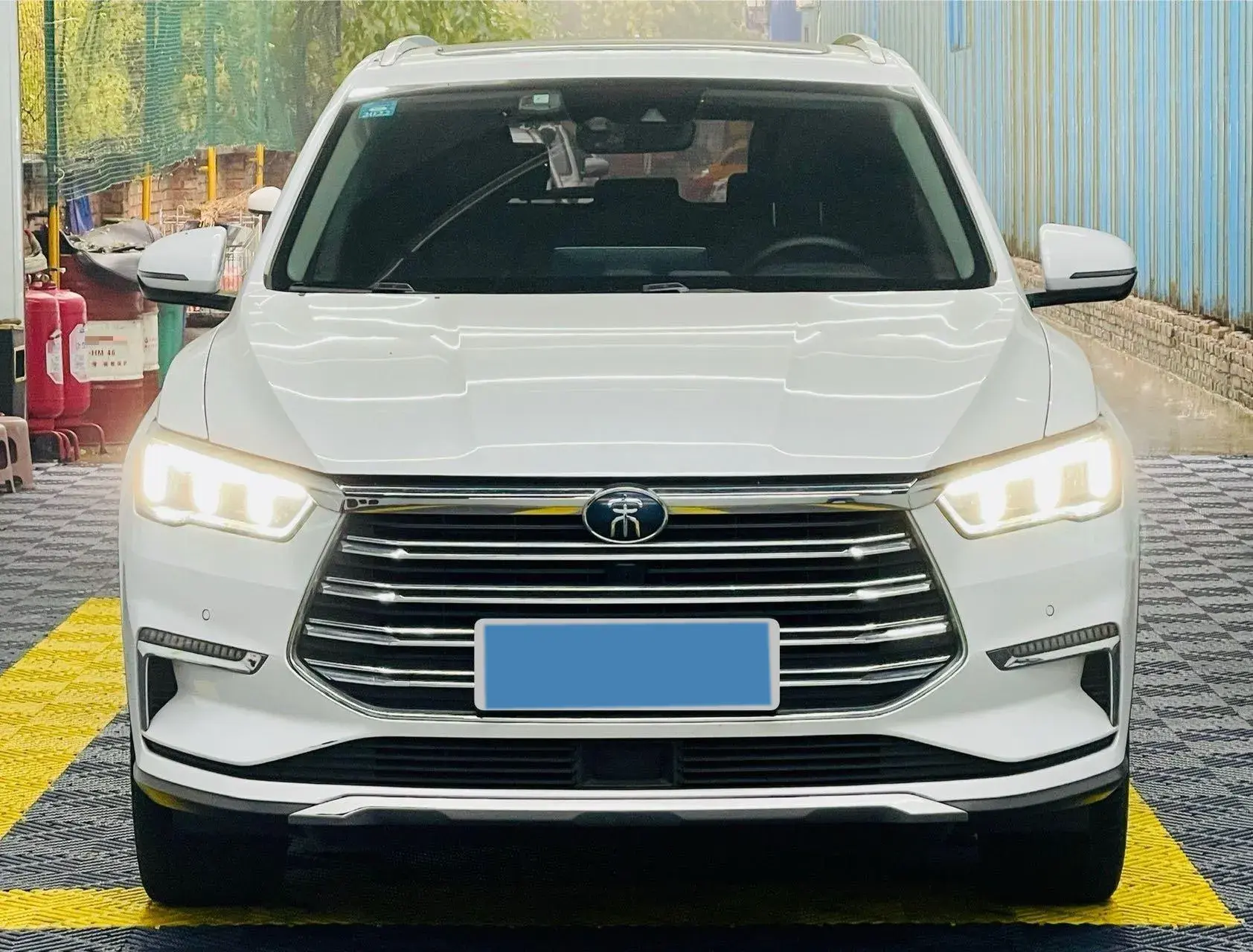 2019 BYD SONG thumbnail 3