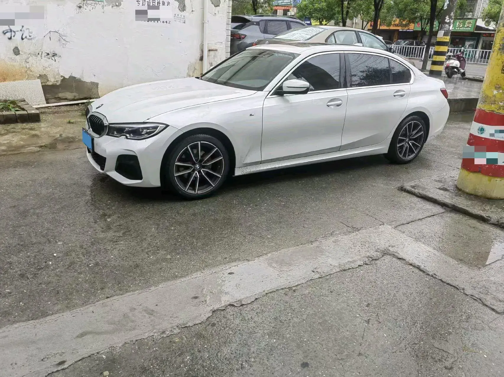 2021 BMW 3 view 1