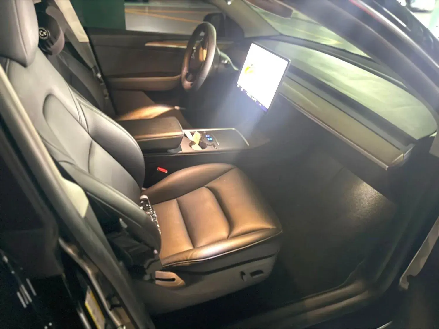 2021 TESLA MODEL thumbnail 4