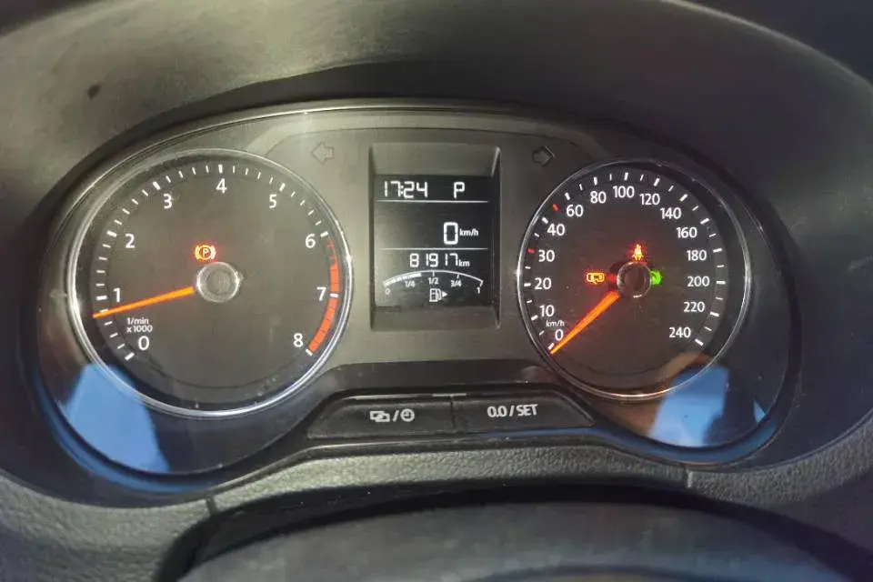 2018 VOLKSWAGEN POLO thumbnail 3