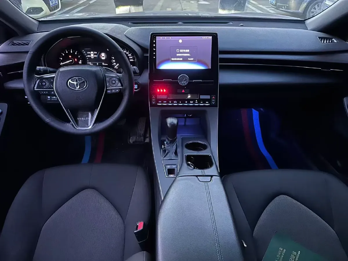 2019 Toyota Avalon 2.5L 209HP L4 8AT,autocango,china used car exporter,china ev exporter,chinese used car exporter,chinese used ev exporter