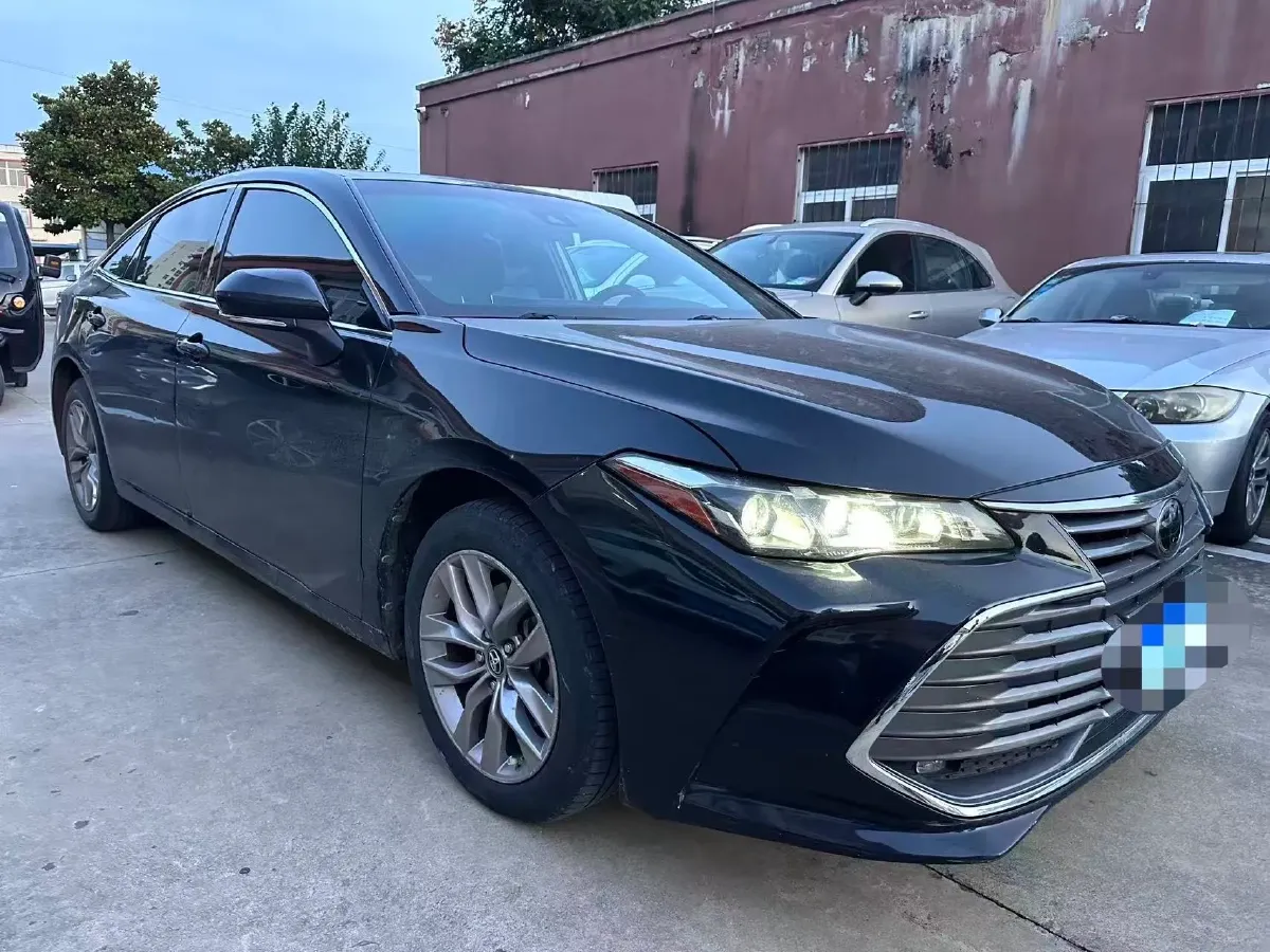 2019 Toyota Avalon 2.5L 209HP L4 8AT,autocango,china used car exporter,china ev exporter,chinese used car exporter,chinese used ev exporter