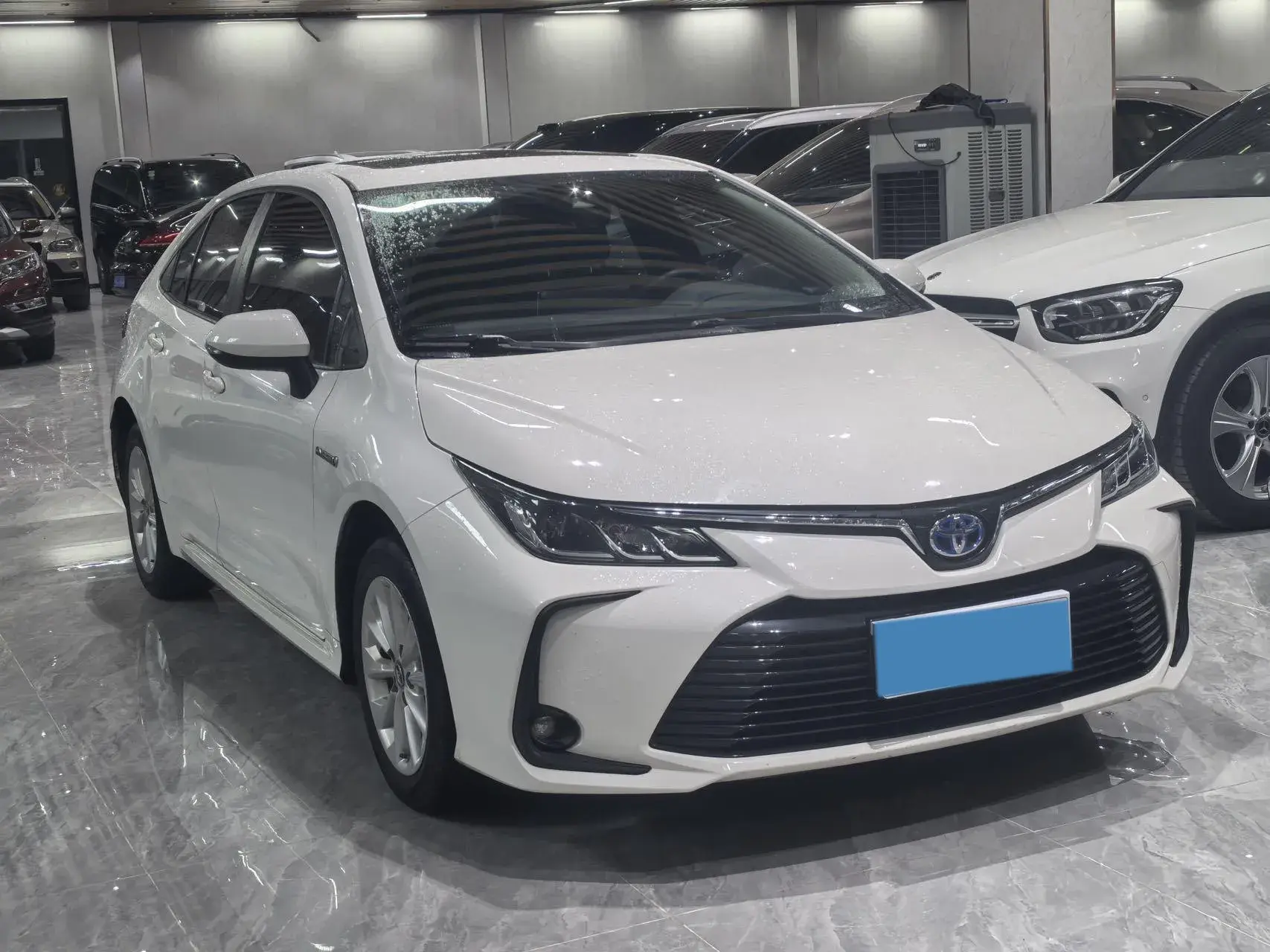 2021 TOYOTA COROLLA thumbnail 3