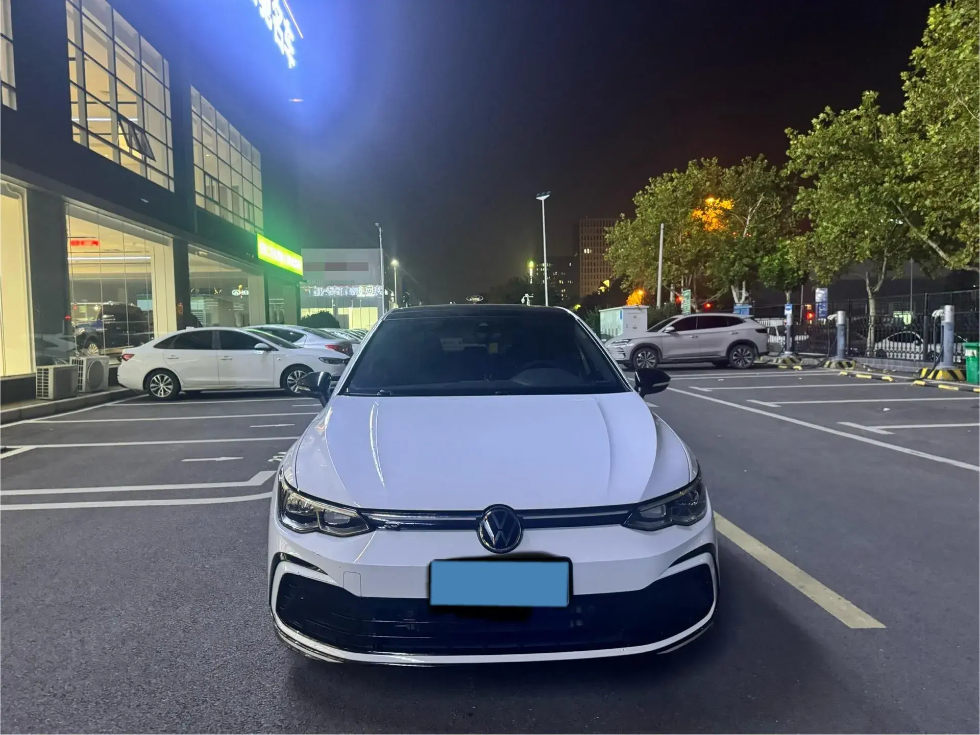 2021 VOLKSWAGEN GOLF thumbnail 2