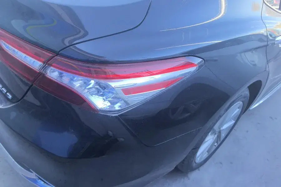 2023 TOYOTA CAMRY thumbnail 3